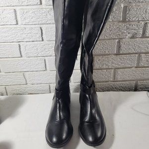 Ram-Ivy Black Knee High Boots -- ITEM #1403